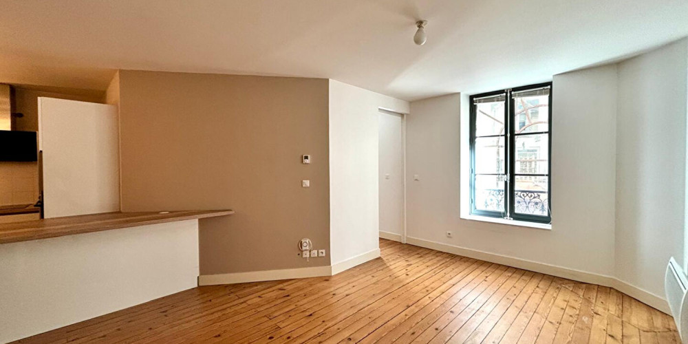 appartement à BORDEAUX (33000)