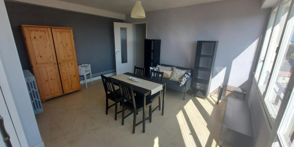 appartement à BORDEAUX (33000)