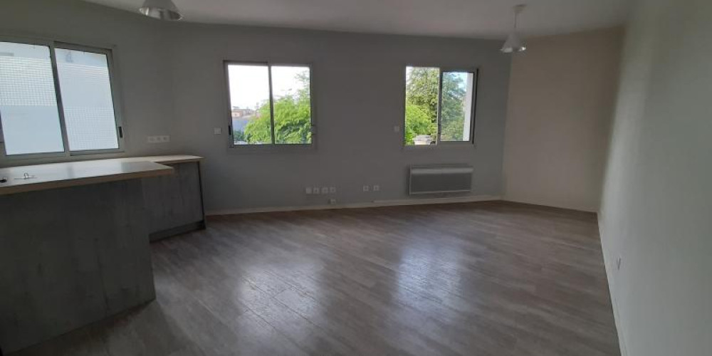 appartement à LE BOUSCAT (33110)
