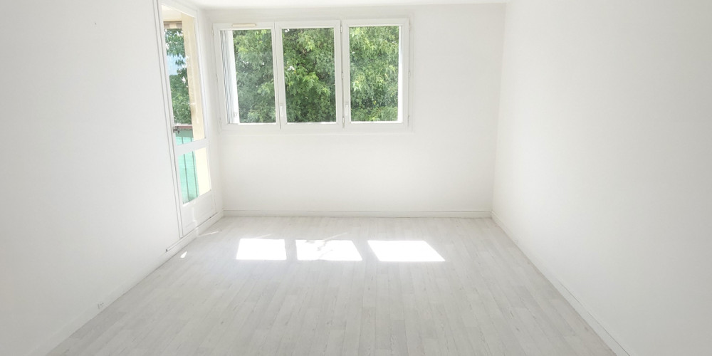 appartement à MERIGNAC (33700)