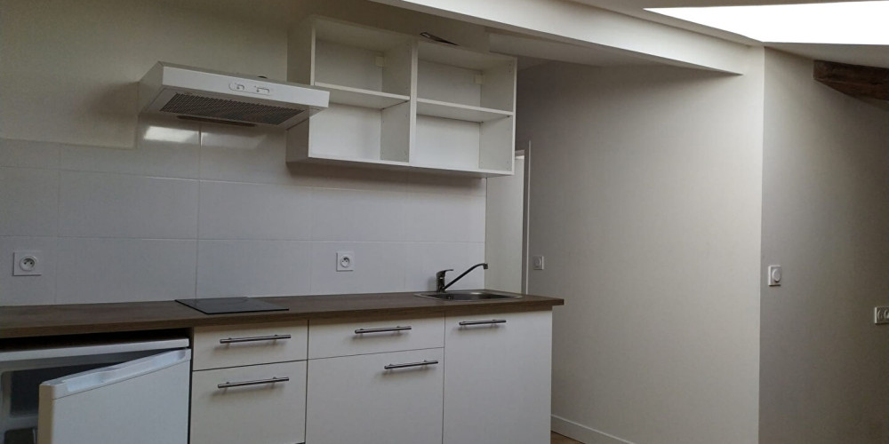 appartement à BORDEAUX (33300)