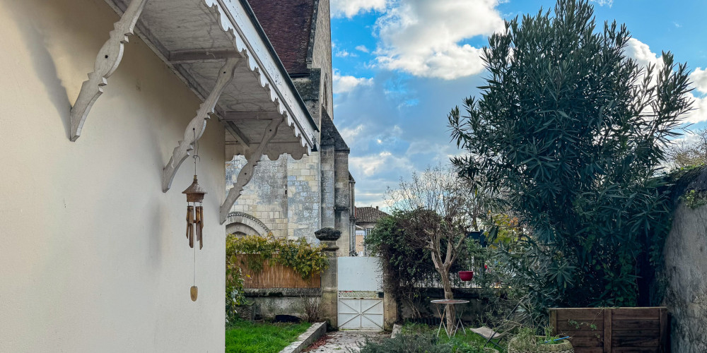 maison à GUITRES (33230)