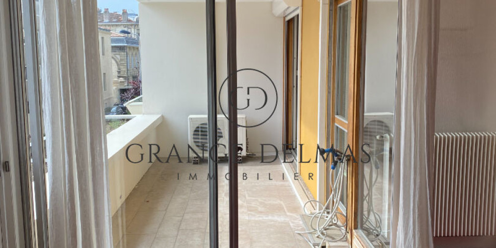 appartement à BORDEAUX (33000)