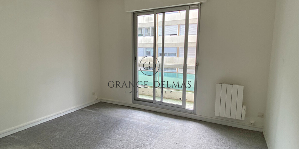 appartement à BORDEAUX (33000)