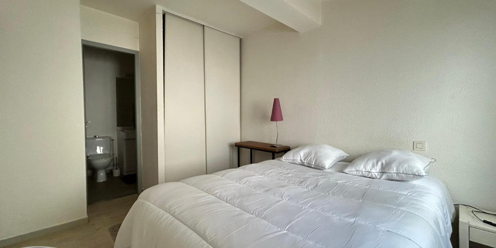 appartement à BORDEAUX (33800)
