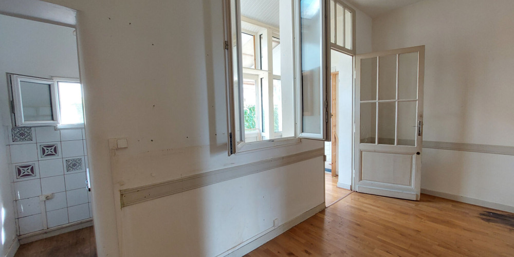 appartement à BORDEAUX (33000)