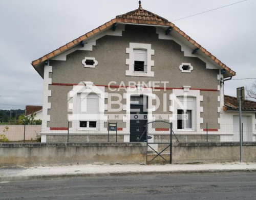 maison  COUTRAS