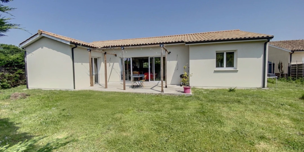 maison à CARCANS (33121)