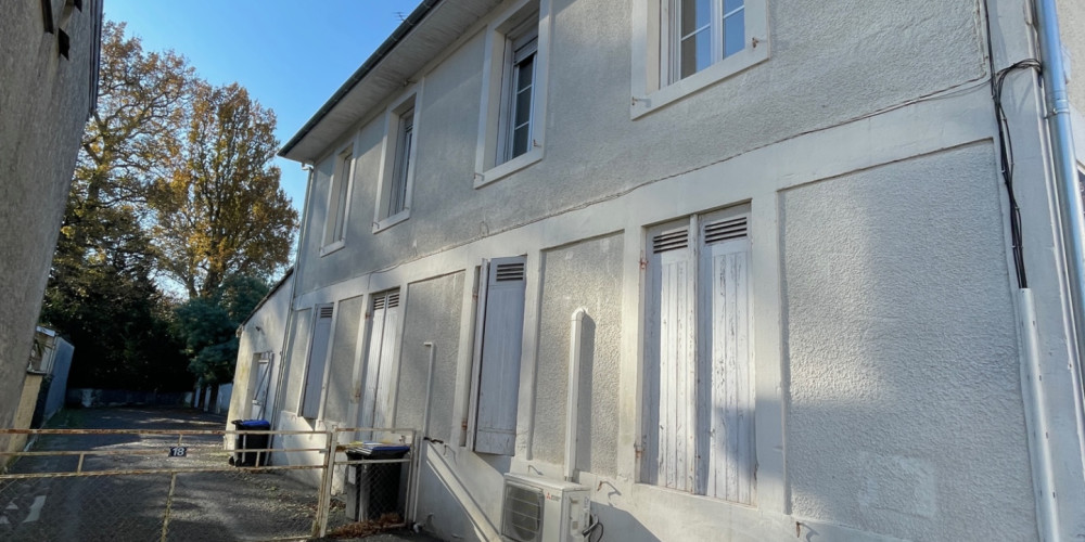 immeuble à MIOS (33380)