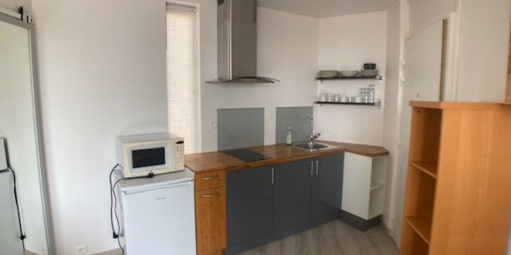 appartement à BORDEAUX (33800)