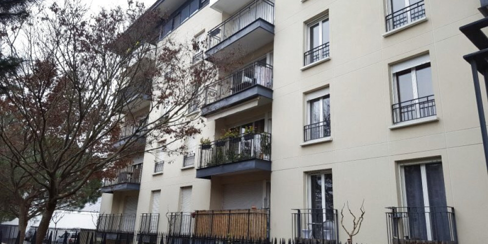 appartement à BORDEAUX (33300)