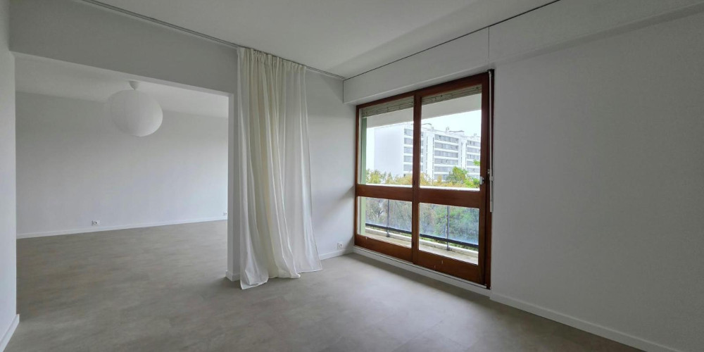 appartement à BORDEAUX (33300)