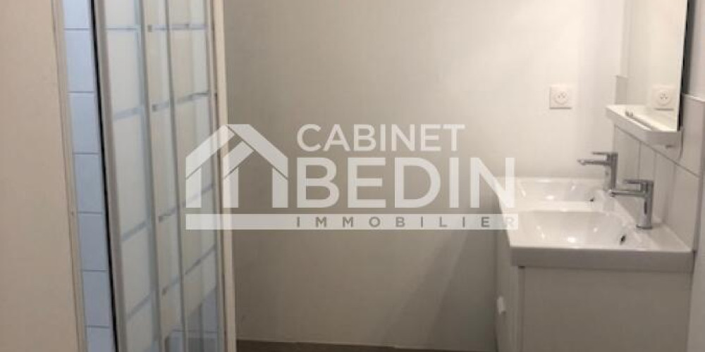 appartement à VILLEGOUGE (33141)