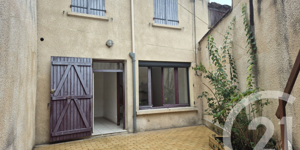 appartement à VILLANDRAUT (33730)