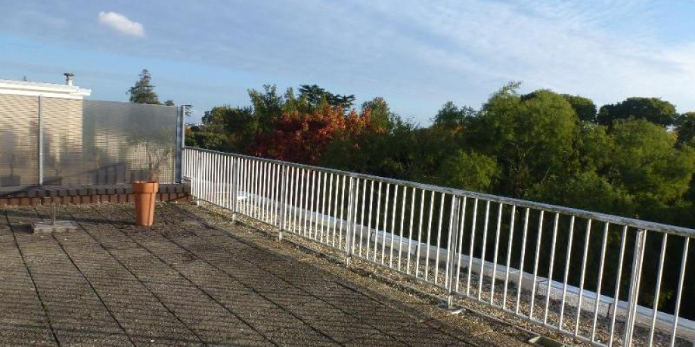 appartement à BORDEAUX (33200)