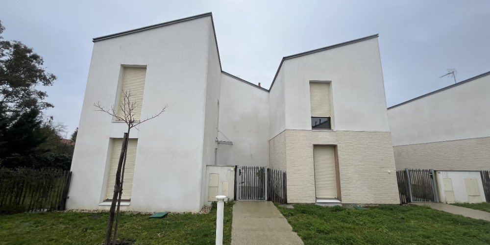appartement à PESSAC (33600)