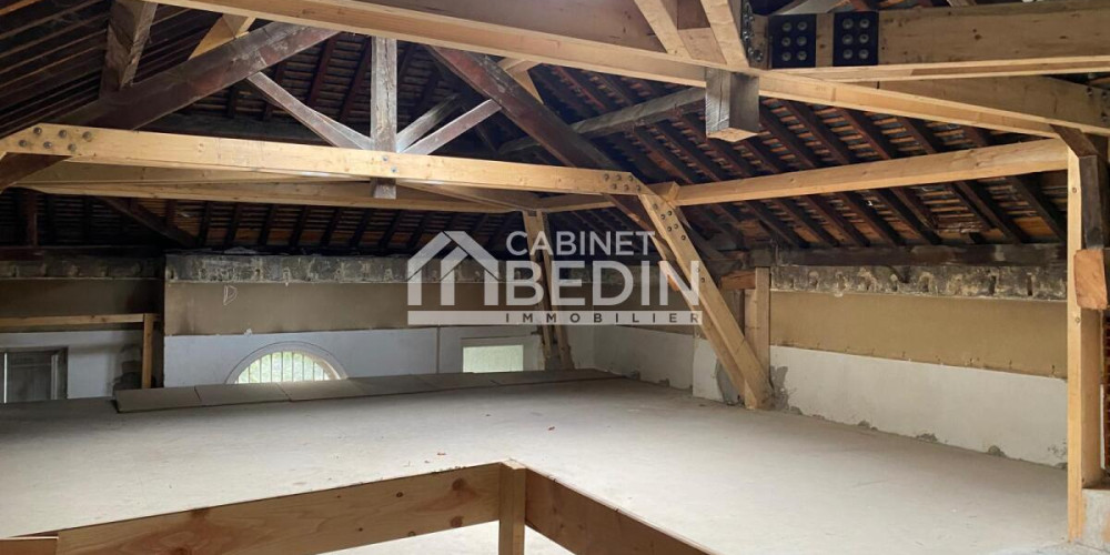 immeuble à BORDEAUX (33000)