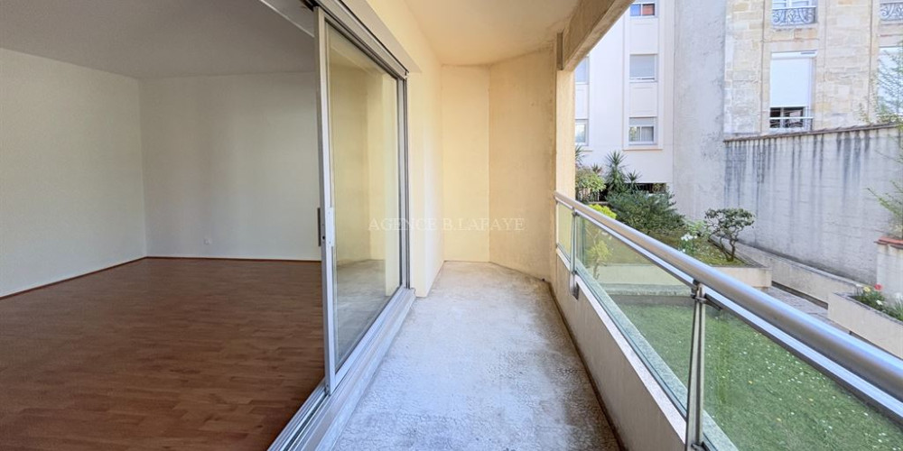 appartement à BORDEAUX (33000)