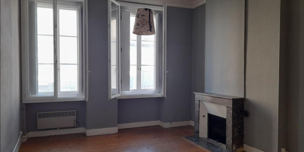 appartement à BORDEAUX (33000)