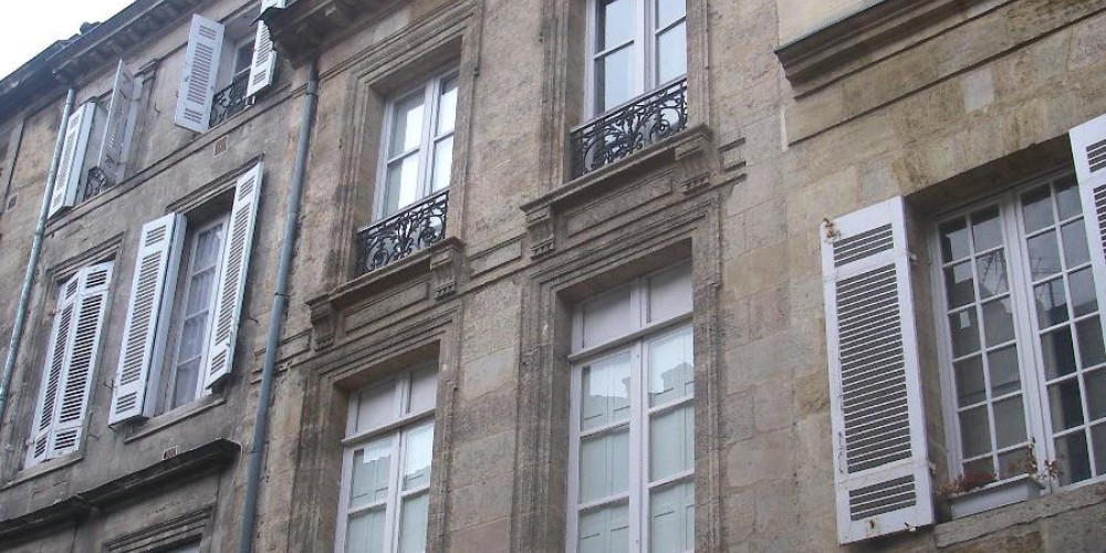 appartement à BORDEAUX (33000)