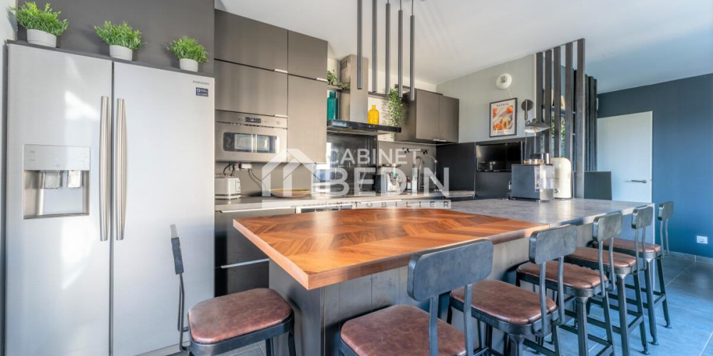 appartement à BORDEAUX (33200)