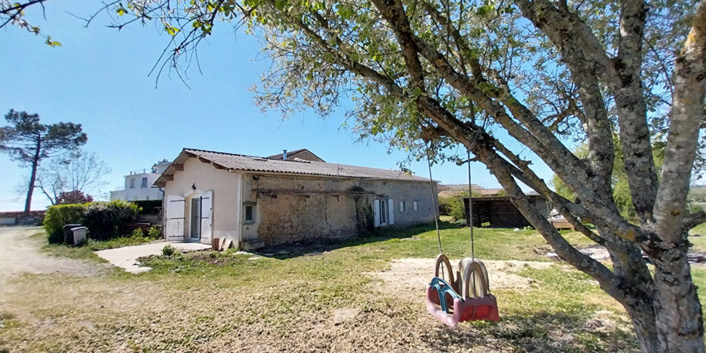maison à ST MARTIAL (33490)