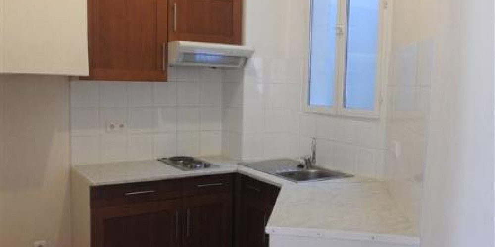 appartement à BORDEAUX (33000)