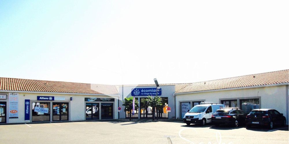 local commercial à CAVIGNAC (33620)