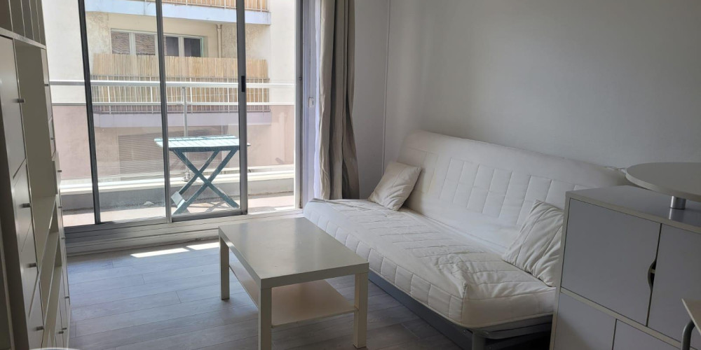 appartement à BORDEAUX (33000)