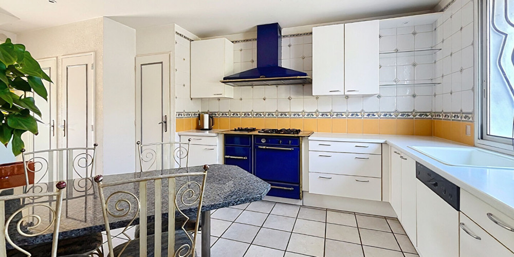maison à BORDEAUX (33300)