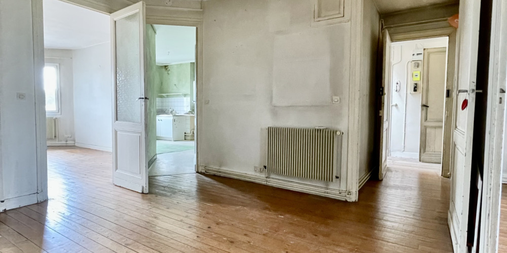 appartement à BORDEAUX (33800)