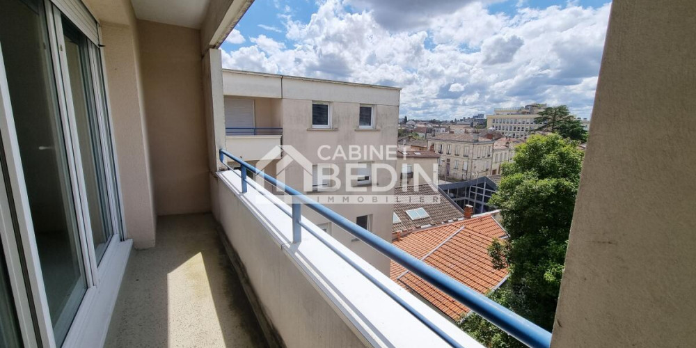 appartement à BORDEAUX (33300)