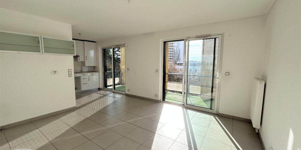 appartement à BORDEAUX (33200)