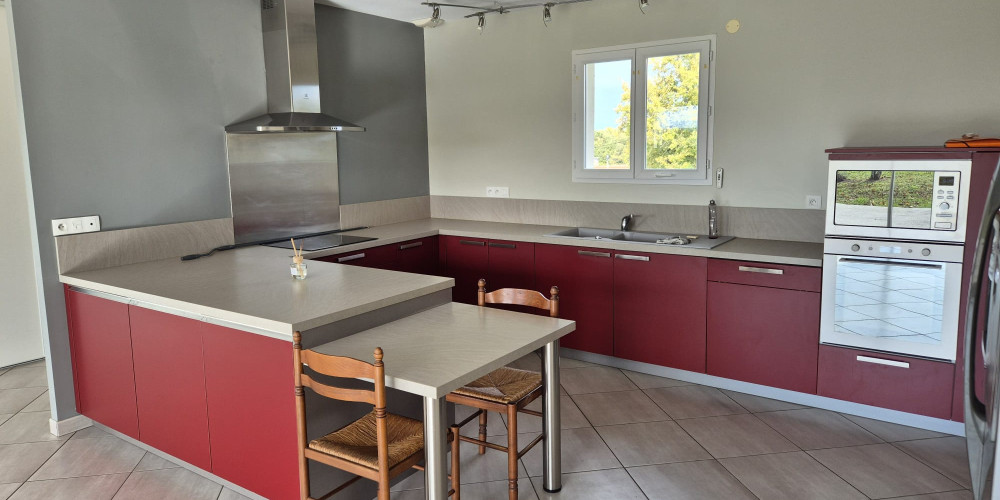 maison à ST QUENTIN DE BARON (33750)