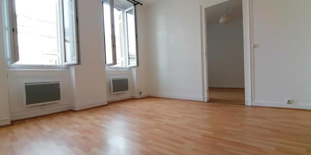 appartement à BORDEAUX (33300)