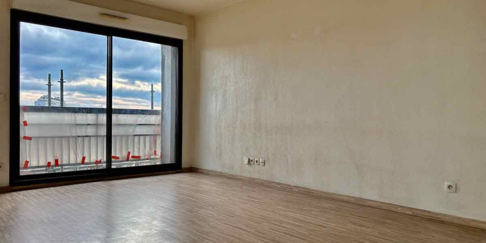 appartement à BORDEAUX (33100)