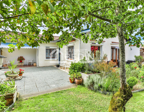 maison  GUJAN MESTRAS