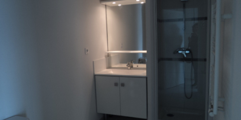 appartement à PESSAC (33600)