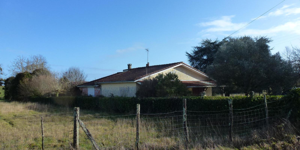 maison à ST QUENTIN DE BARON (33750)
