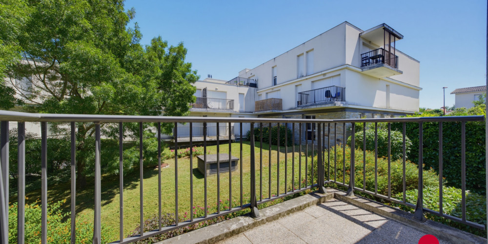 appartement à BASSENS (33530)