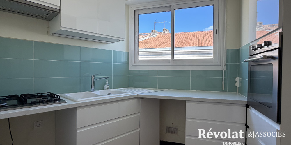appartement à BORDEAUX (33000)