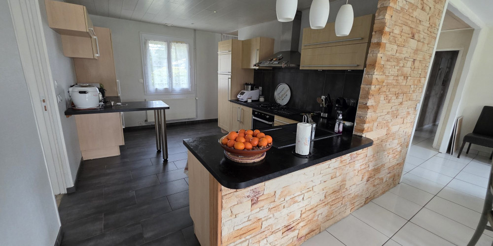 maison à CESTAS (33610)