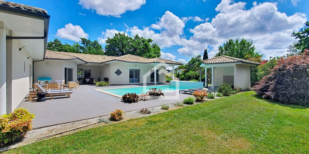 maison à HOURTIN (33990)