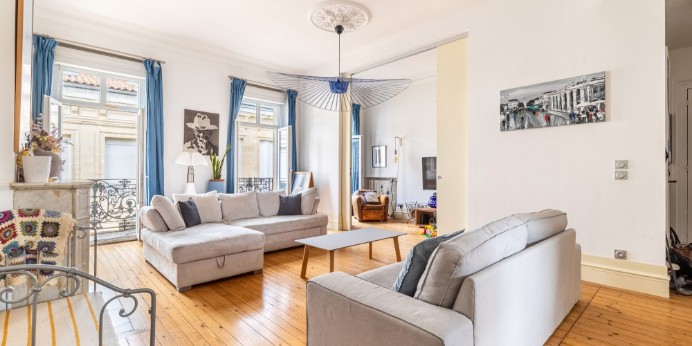 appartement à BORDEAUX (33000)