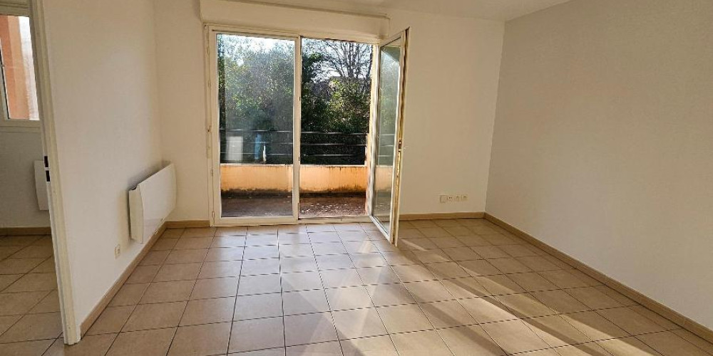 appartement à GALGON (33133)