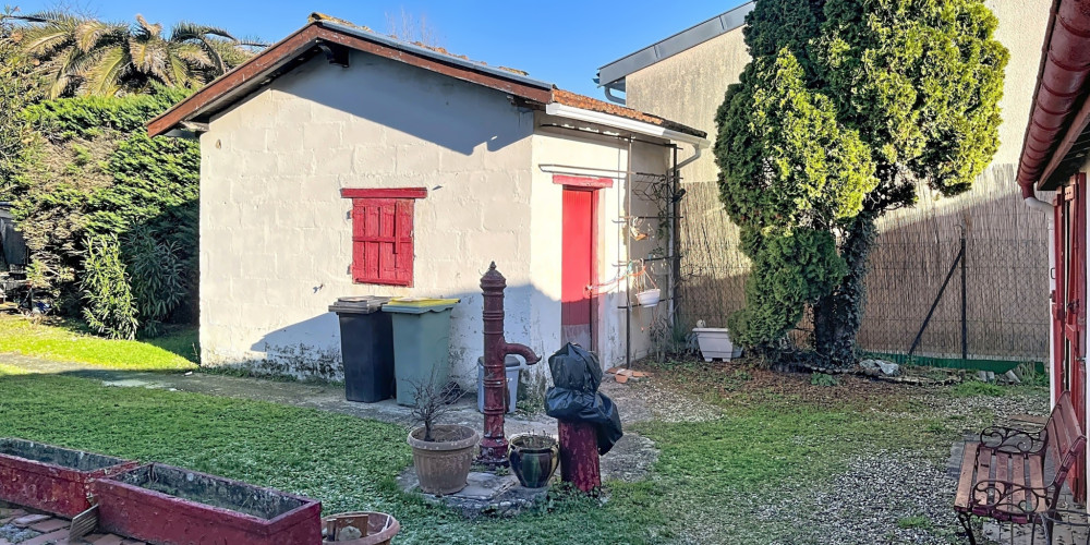 maison à LE BOUSCAT (33110)
