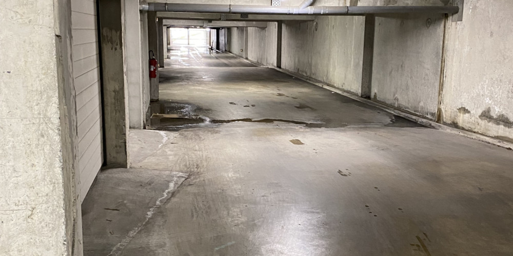 parking à LE BOUSCAT (33110)