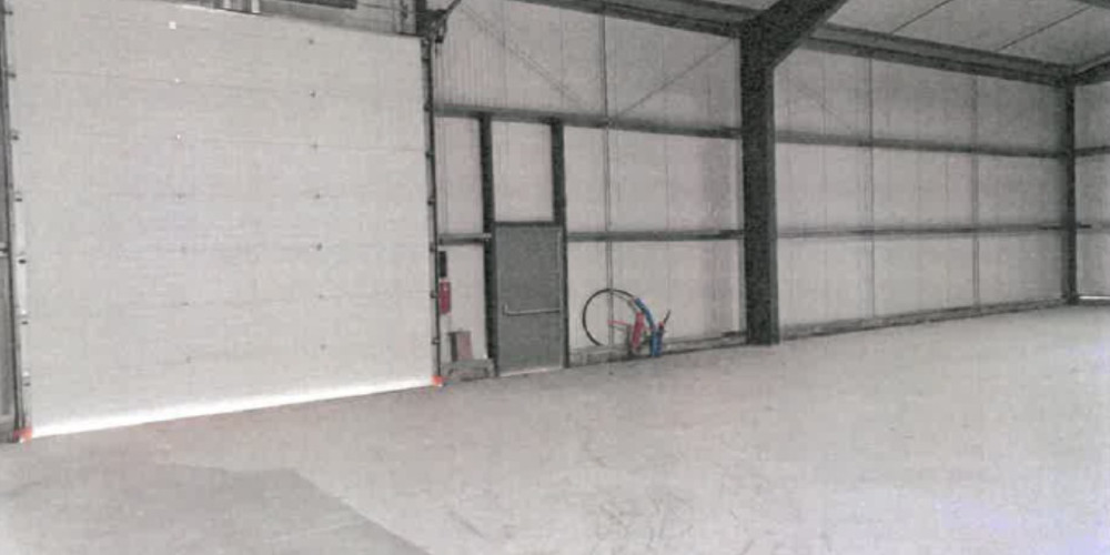 local industriel à MONTUSSAN (33450)