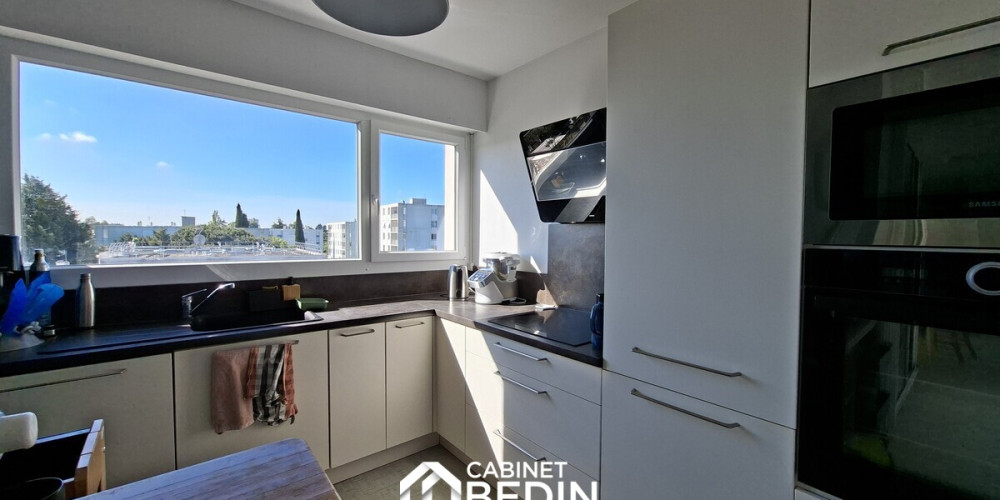 appartement à LE BOUSCAT (33110)