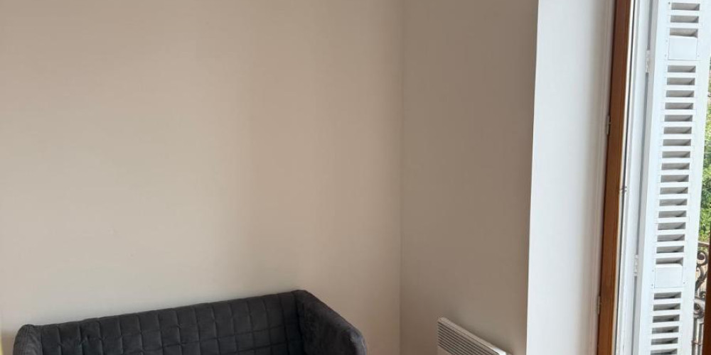 appartement à BORDEAUX (33800)